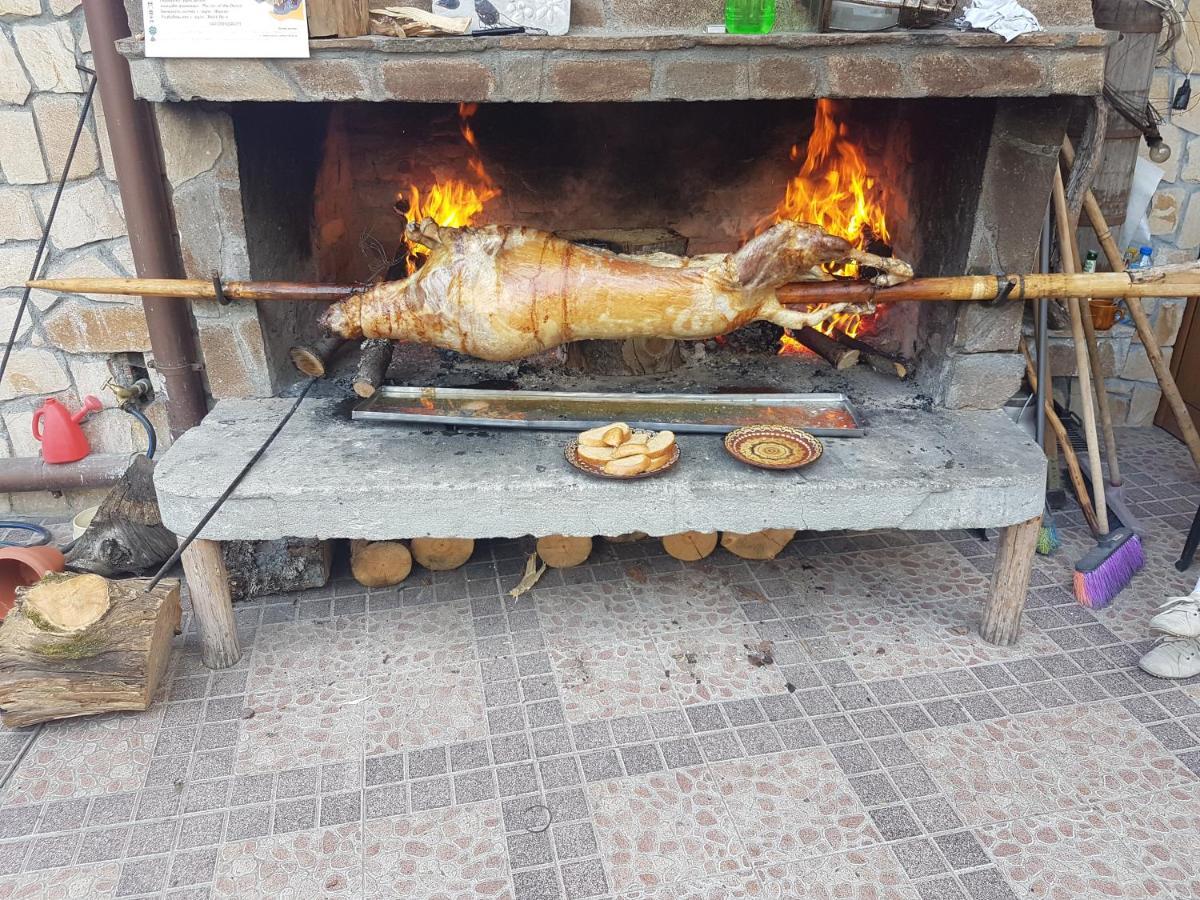 טריגראד Къща За Гости Камината מראה חיצוני תמונה