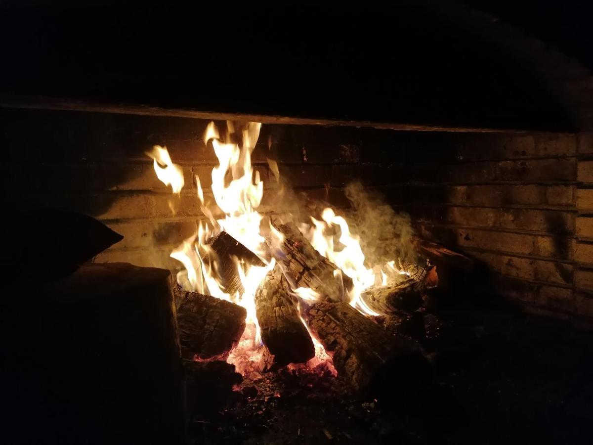 טריגראד Къща За Гости Камината מראה חיצוני תמונה